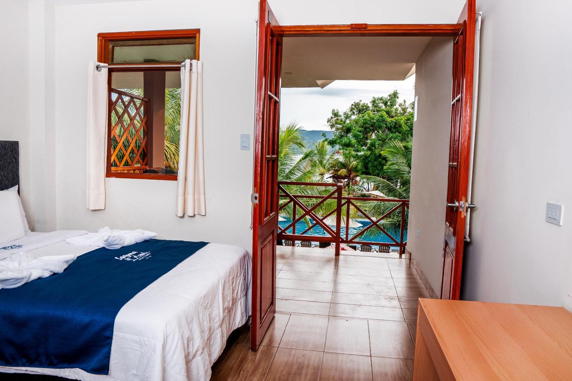 Laguna Azul Hotel & Suites Sauce Exteriér fotografie