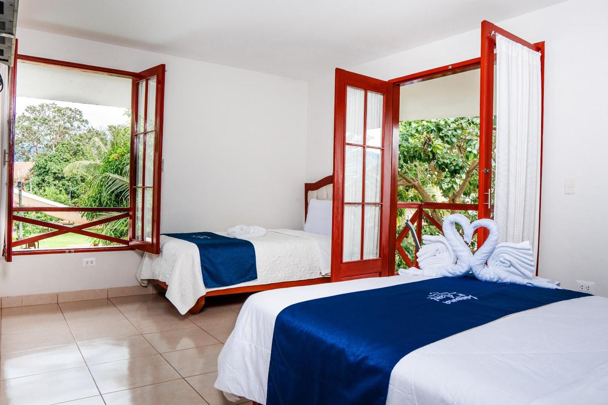 Laguna Azul Hotel & Suites Sauce Exteriér fotografie