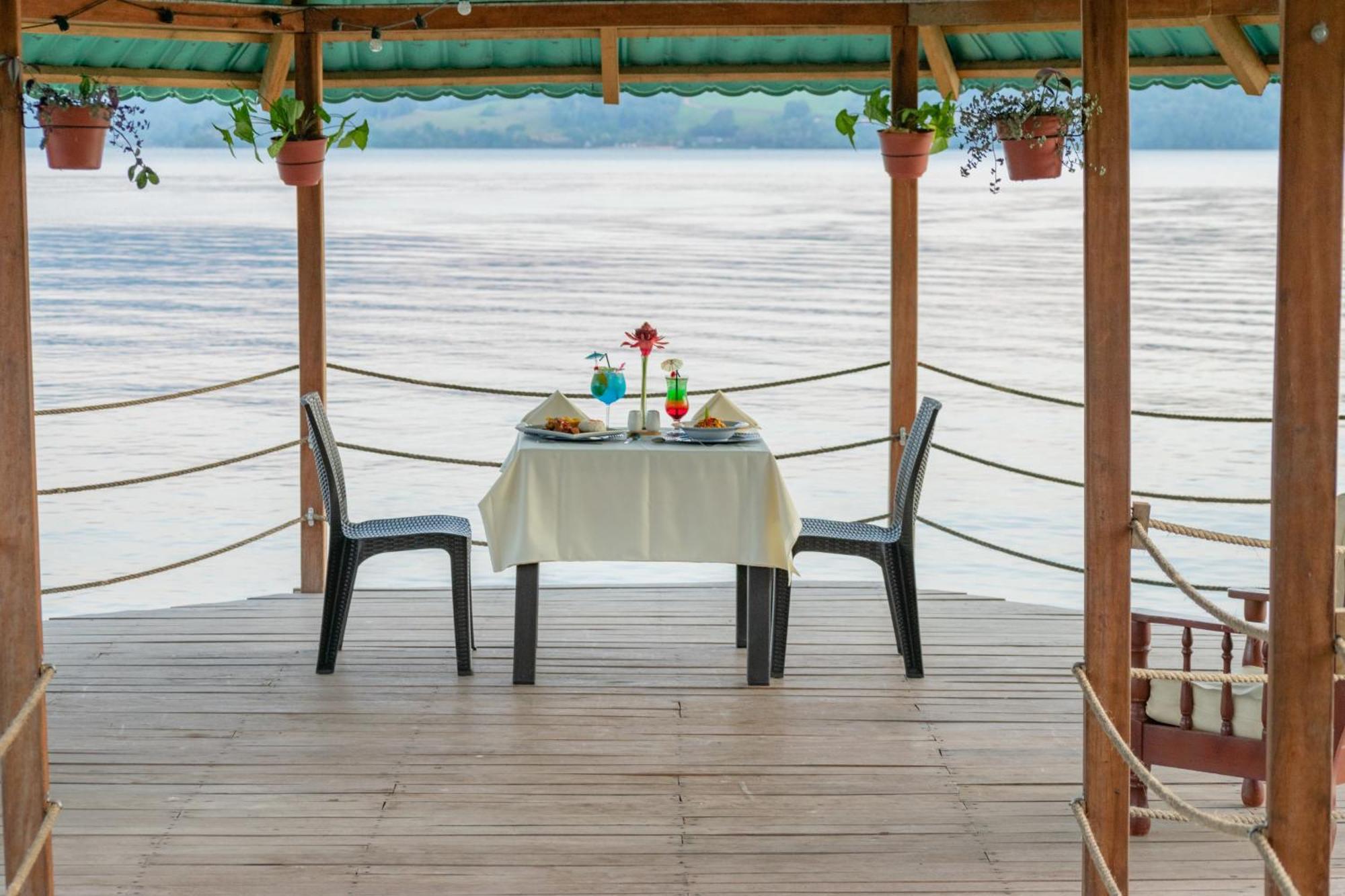 Laguna Azul Hotel & Suites Sauce Exteriér fotografie
