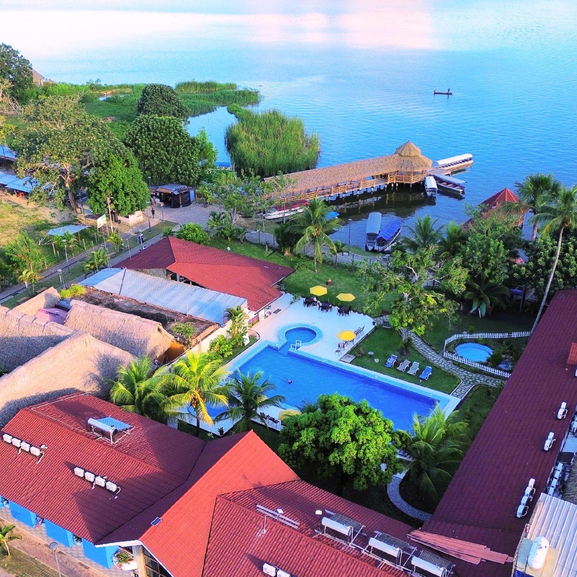 Laguna Azul Hotel & Suites Sauce Exteriér fotografie